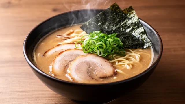 豚骨ラーメン